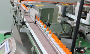 Ứng dụng robot trong sản xuất tân dược