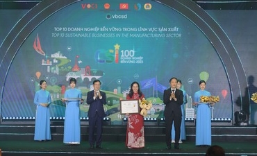 Giải thưởng CSI năm thứ 3 liên tiếp vinh danh Traphaco trong 'Top 10 doanh nghiệp bền vững Việt Nam - Lĩnh vực sản xuất'